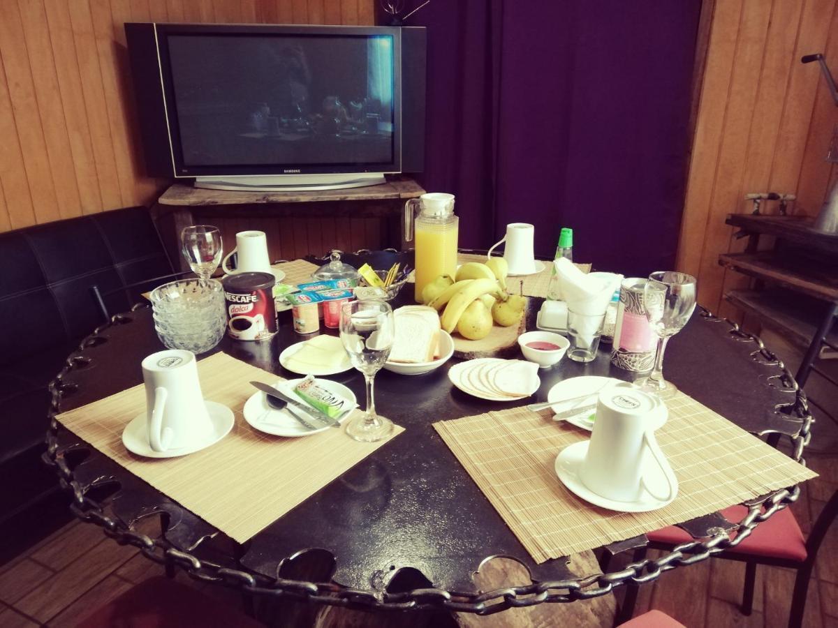 La Llar Hostel 潘吉普伊 外观 照片